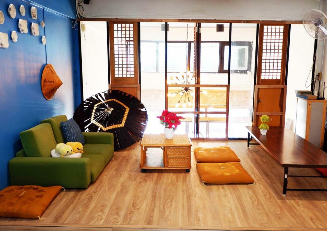 First Phuket Hostel Exterior photo