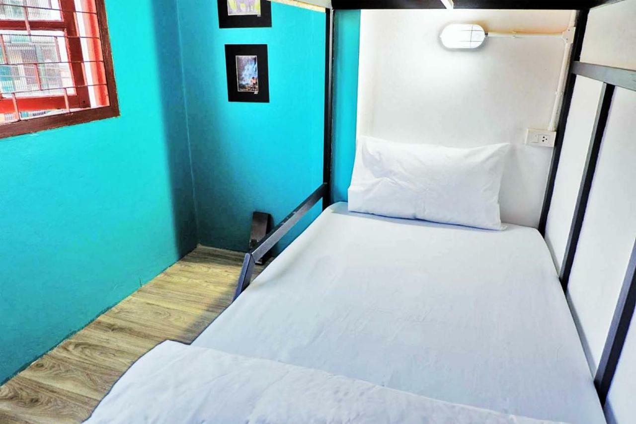 First Phuket Hostel Exterior photo