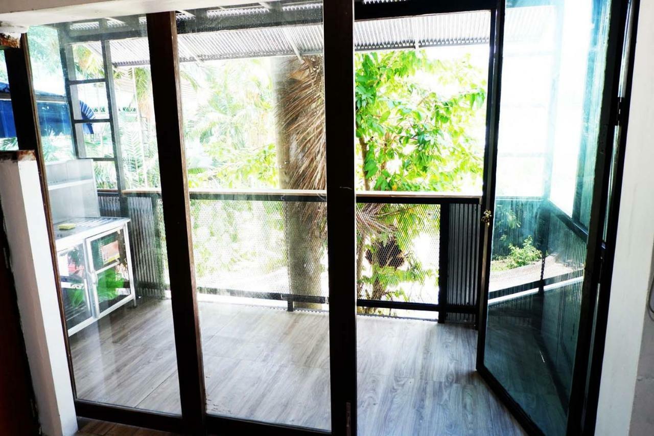 First Phuket Hostel Exterior photo